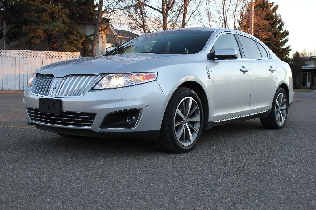 2010 LINCOLN MKS