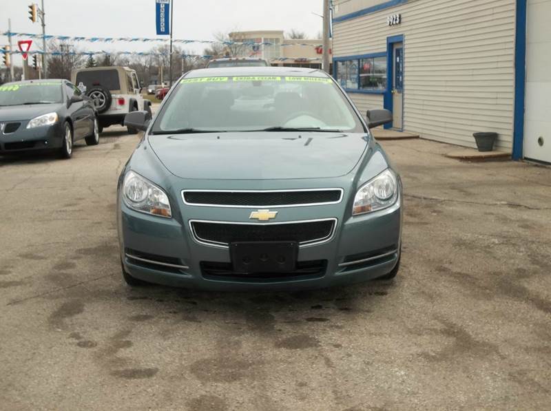 2009 Chevrolet Malibu Ls 4dr Sedan