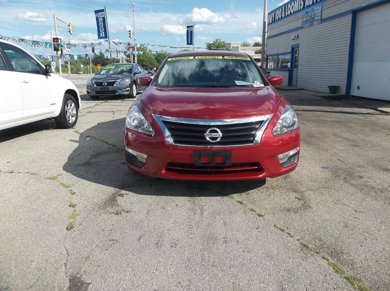 2014 Nissan Altima 2.5 S 4dr Sedan