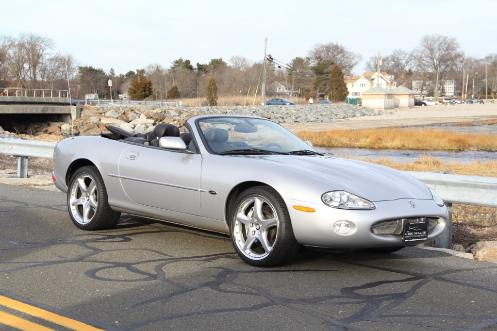 2002 Jaguar XKR Silverstone