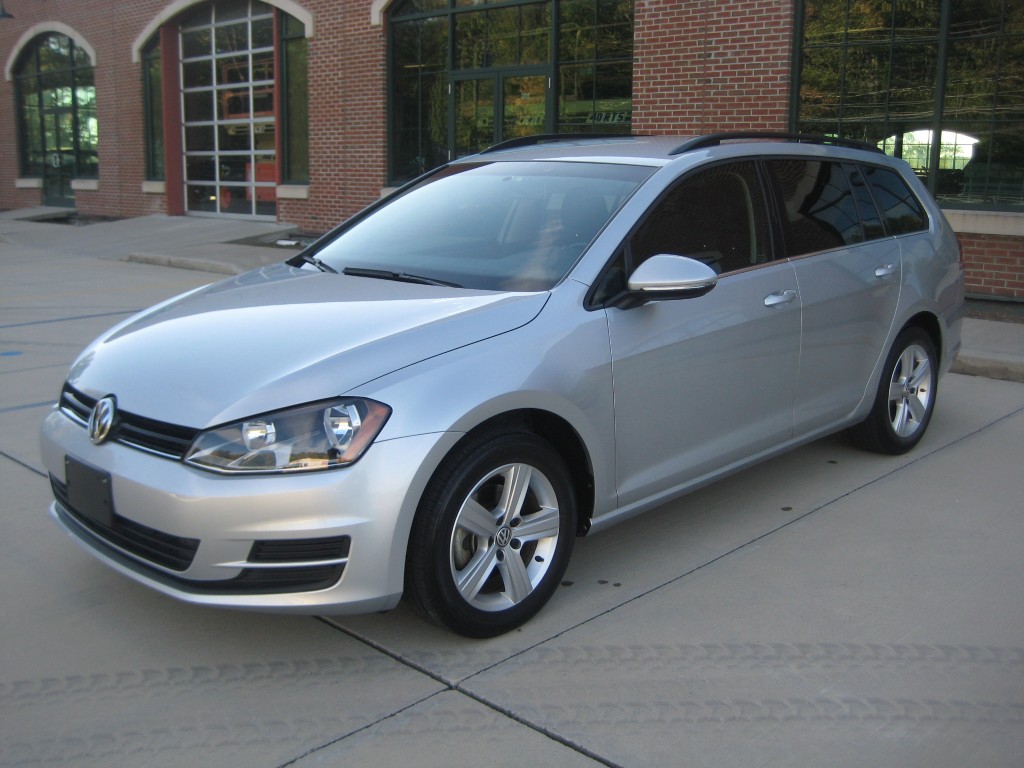 2015 Volkswagen Golf SportWagen DSG