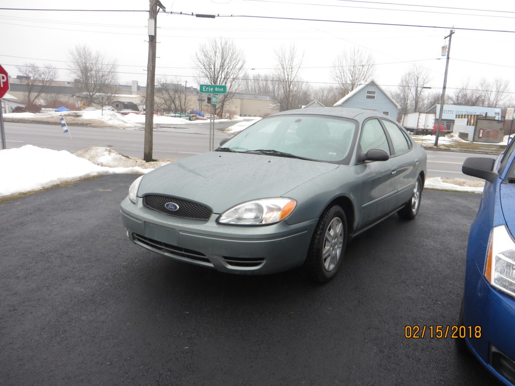 2006 Ford Taurus