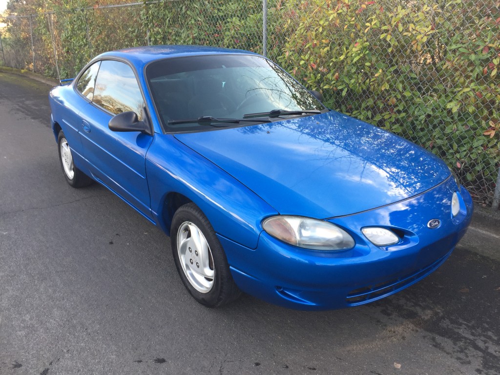 2001 Ford Escort