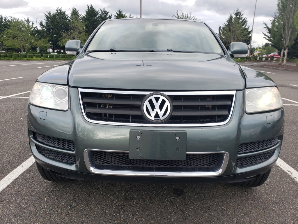 2004 Volkswagen Touareg V8 4X4-AWD