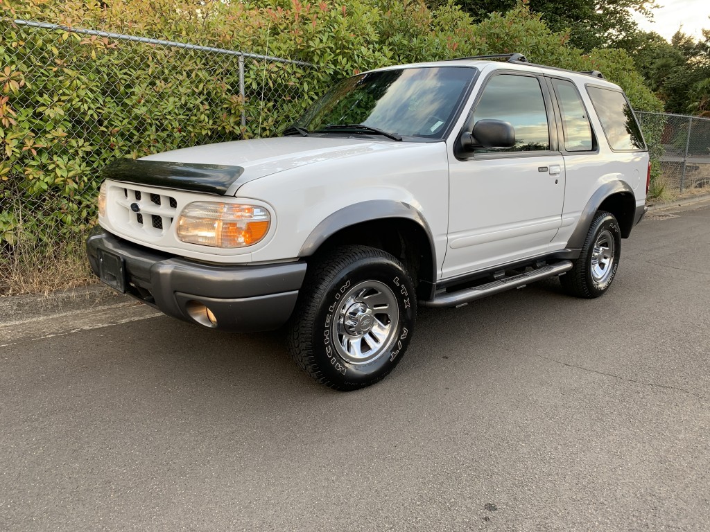 1999 Ford Explorer