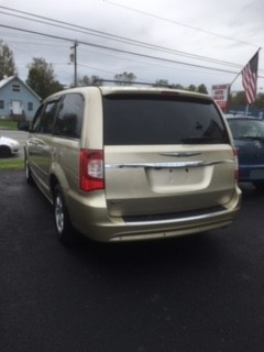 2012 Chrysler Town  Country