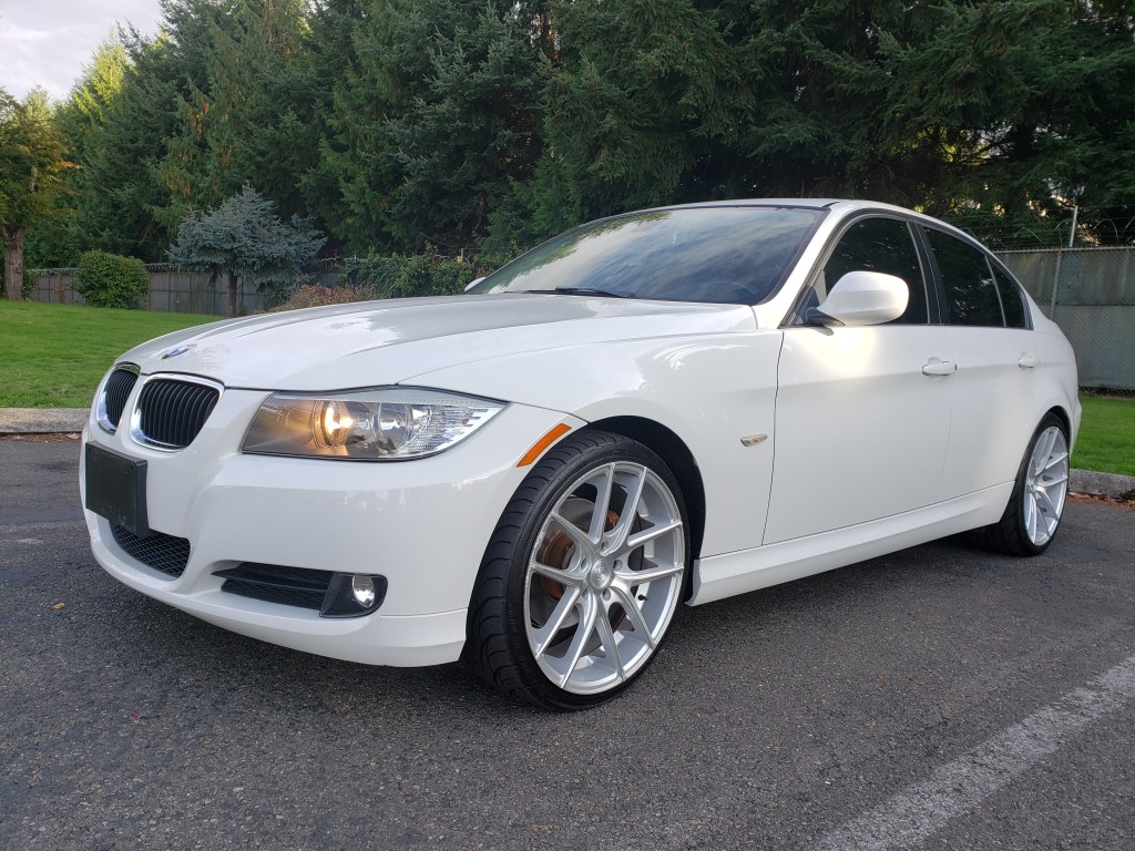 2011 BMW 3-Series