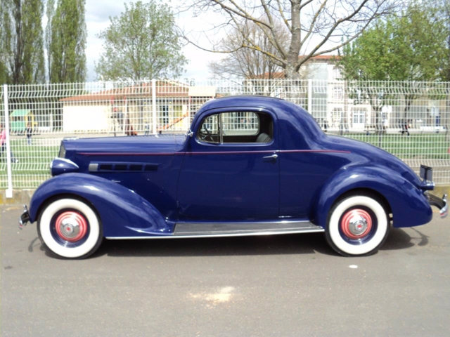 1936 Packard 120