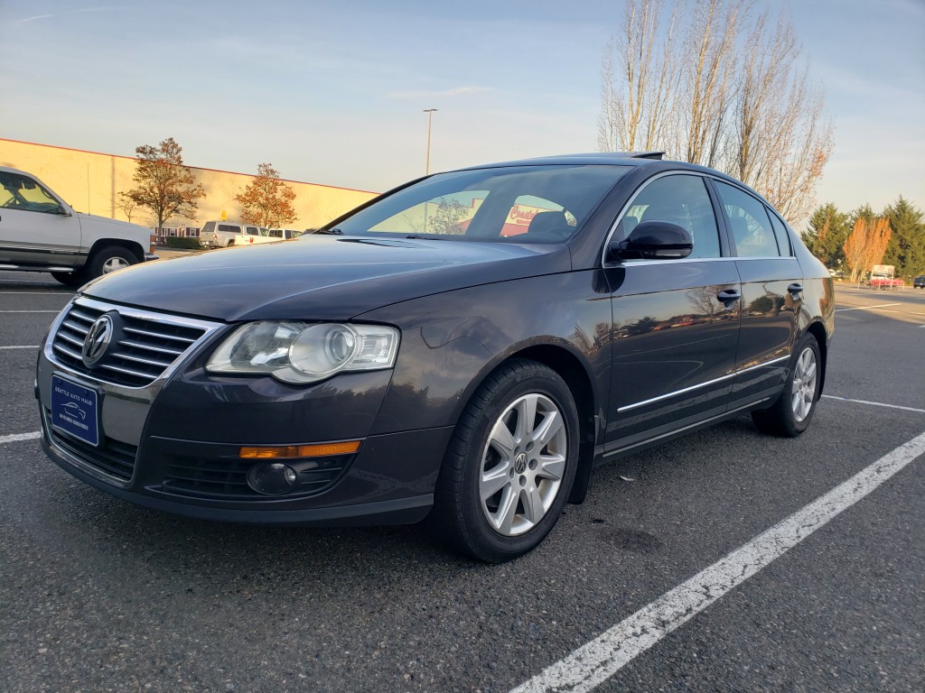 2007 Volkswagen Passat, Navigation, Bluetooth, Leather