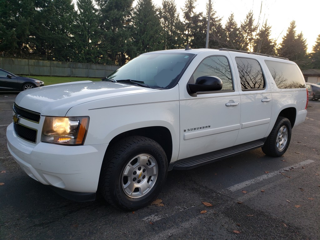 2008 Chevrolet Suburban LT AWD XL 4X4