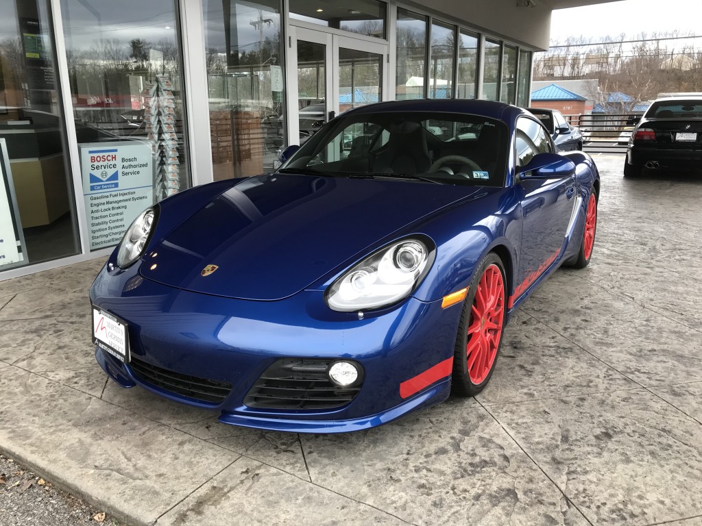 2012 Porsche Cayman R