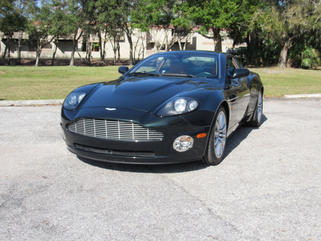 2003 Aston Martin V12 Vanquish