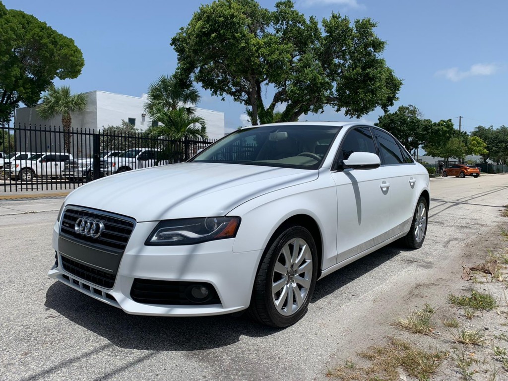 2010 AUDI A4 QUATTRO