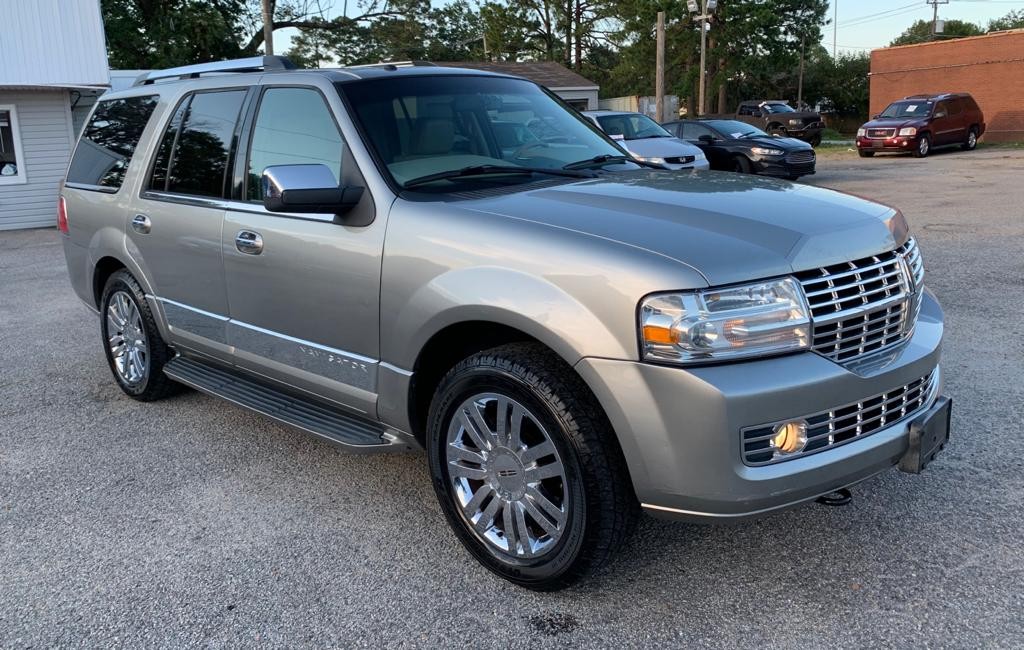 2008 Lincoln Navigator