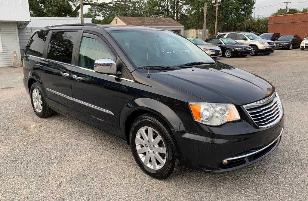 2011 Chrysler Town & Country