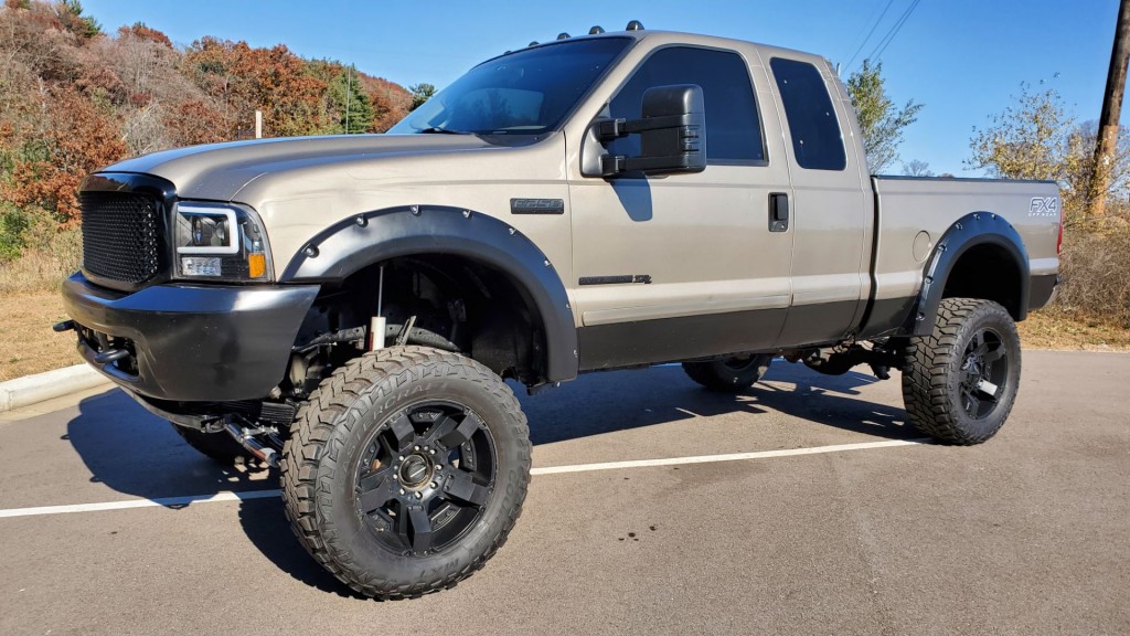 2002 FORD F-250 SD