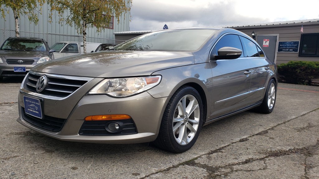 2010 Volkswagen CC Luxury