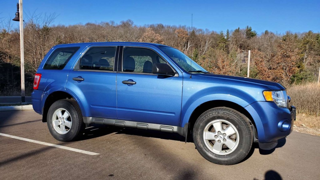 2009 FORD Escape