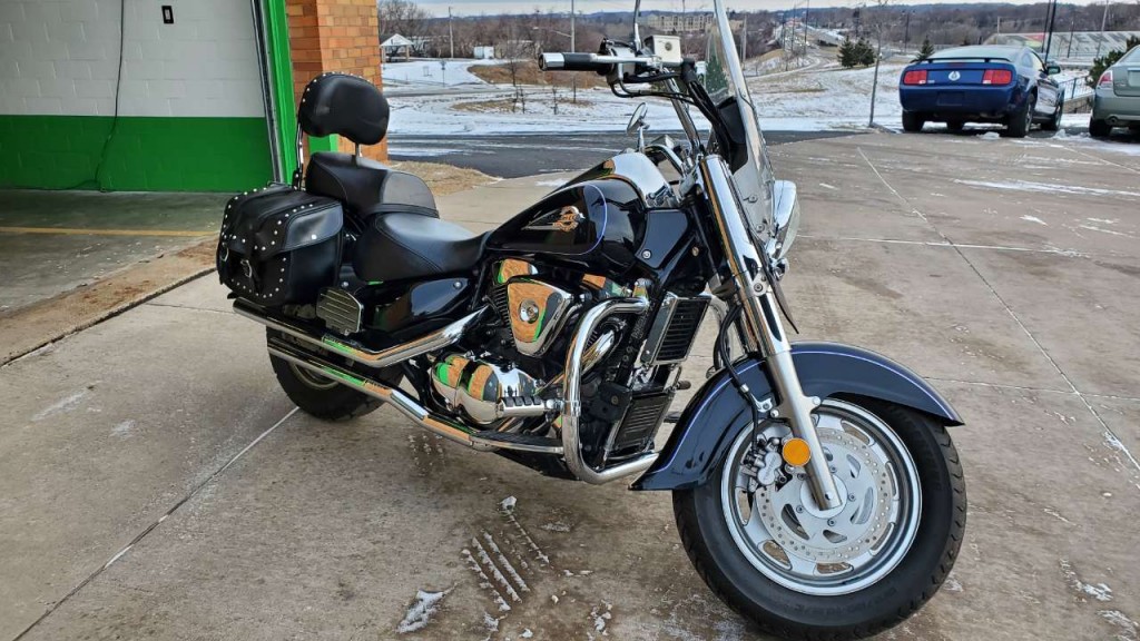 2004 Suzuki Intruder Volusia