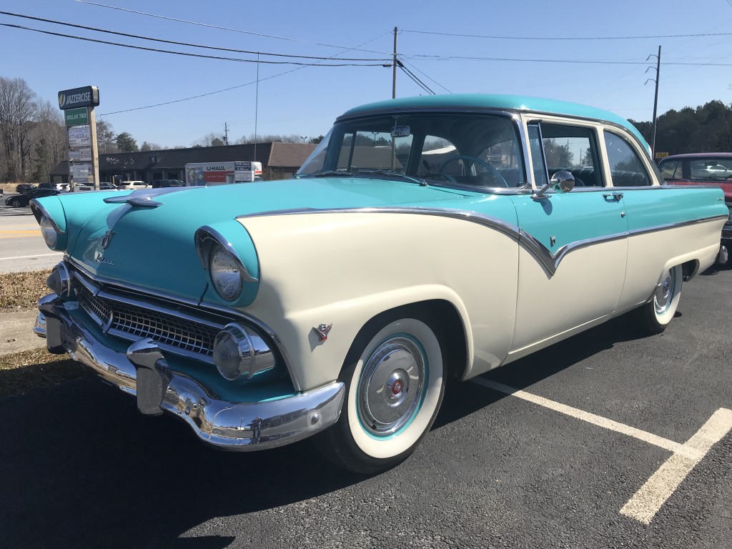 1955 Ford Fairlane