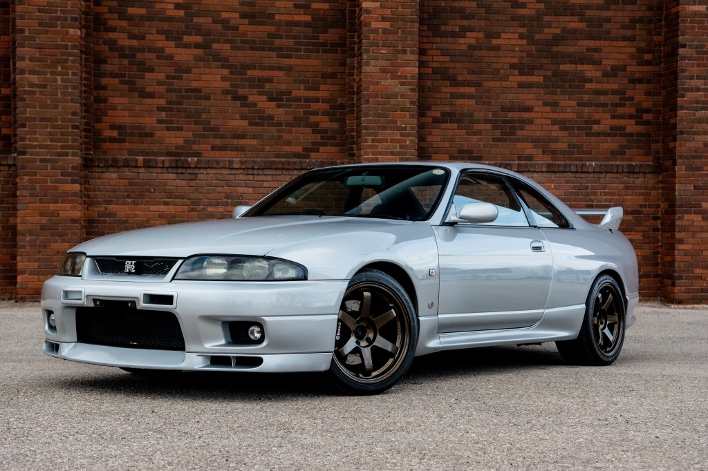 1995 Nissan Skyline