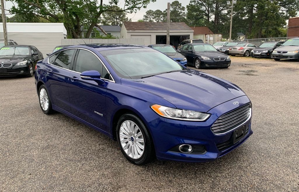 2013 FORD Fusion Hybrid