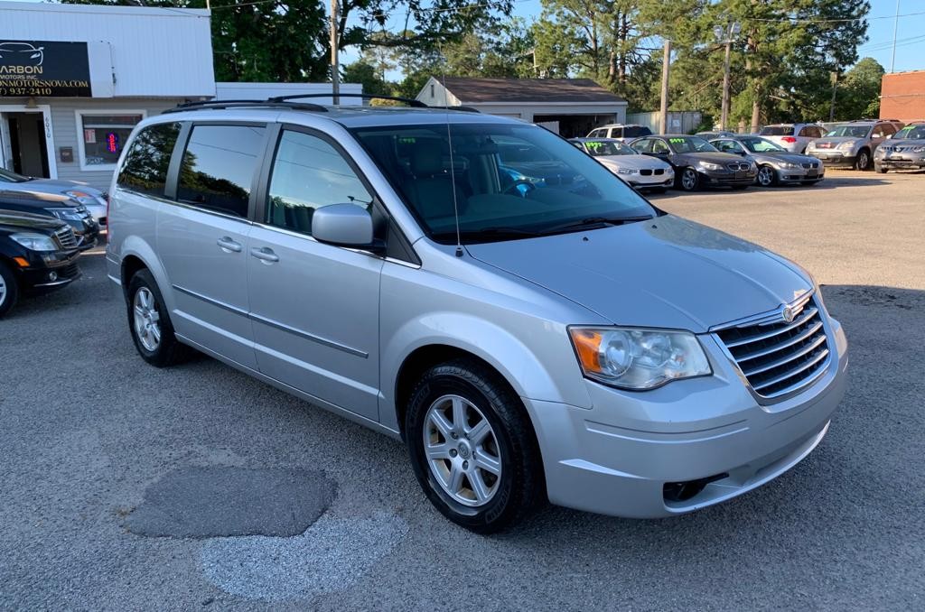 2010 Chrysler Town & Country