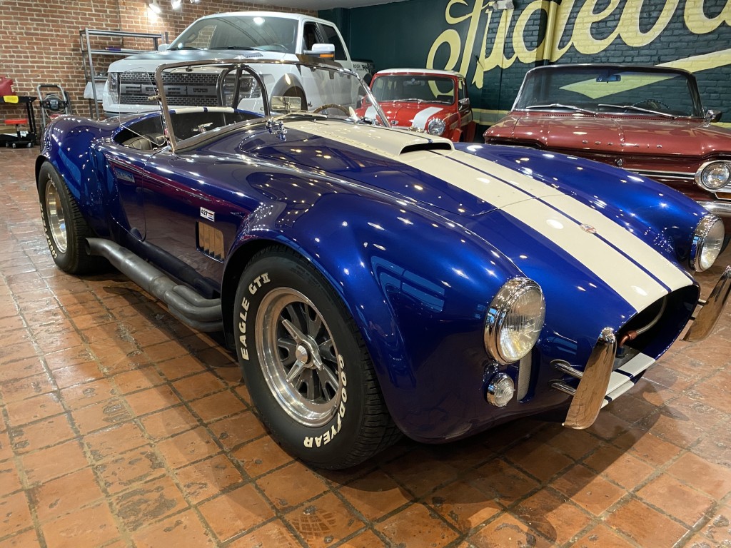 1965 SUPERFORMANCE/FORD COBRA