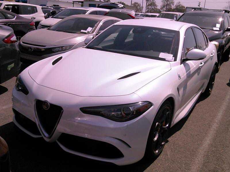 2017 Alfa Romeo Giulia Quadrifoglio