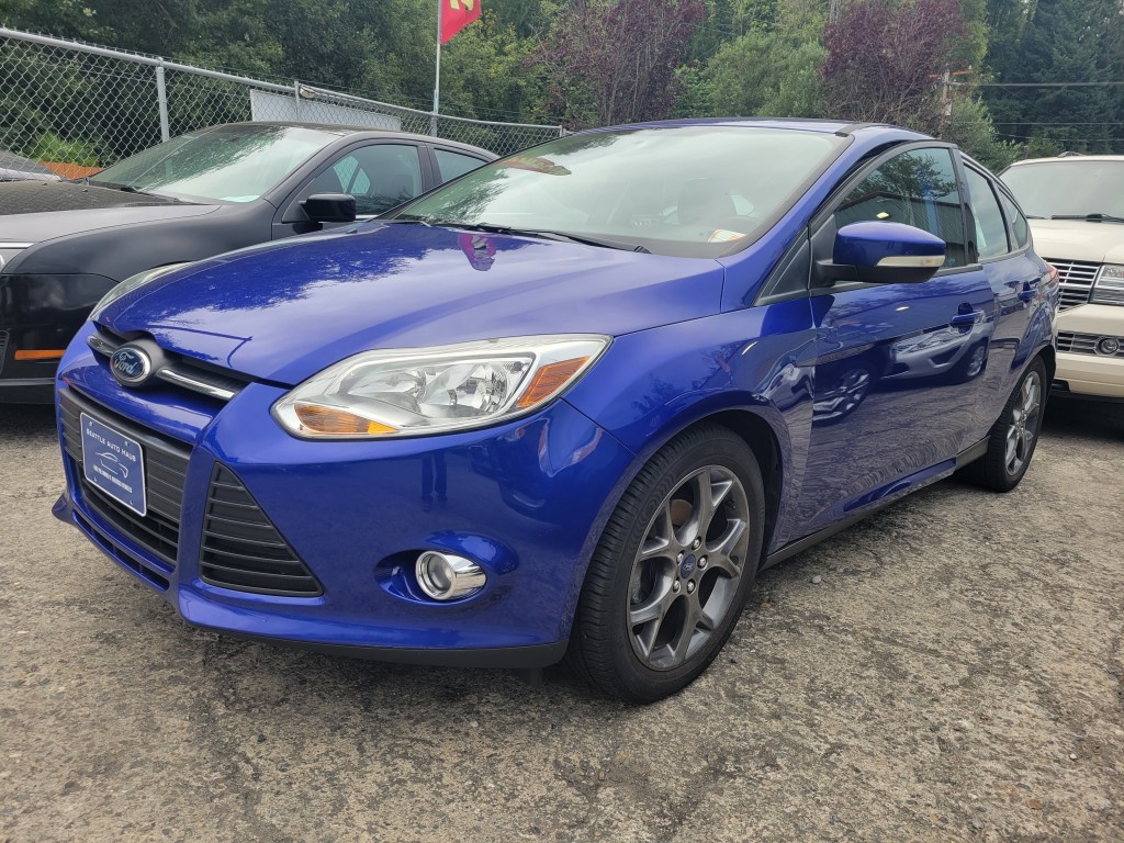 2013 Ford Focus SE Hatch Back