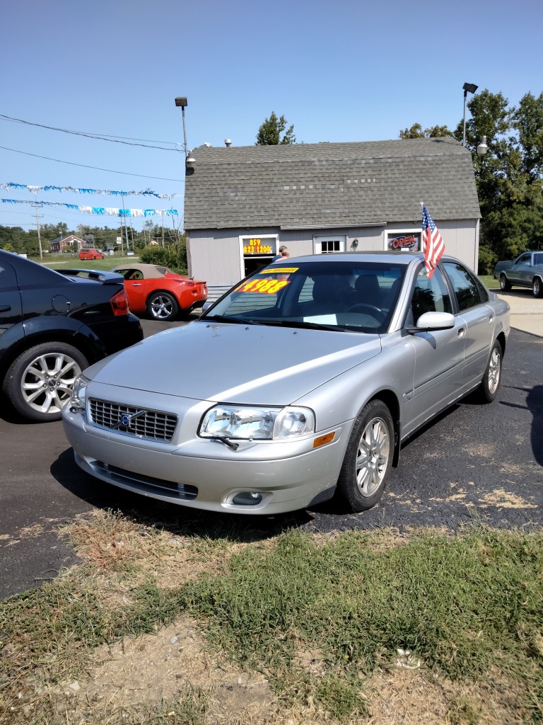 2005 Volvo S-80