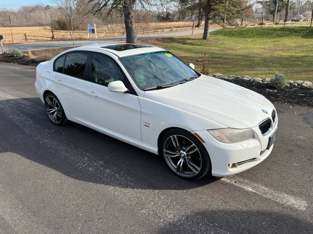 2011 BMW 3 Series