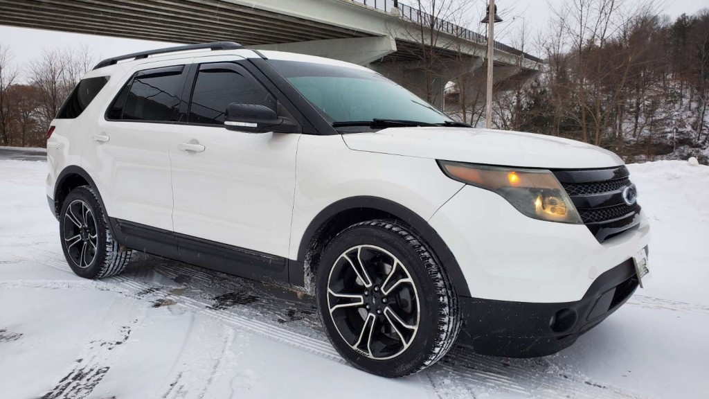 2015 Ford Explorer