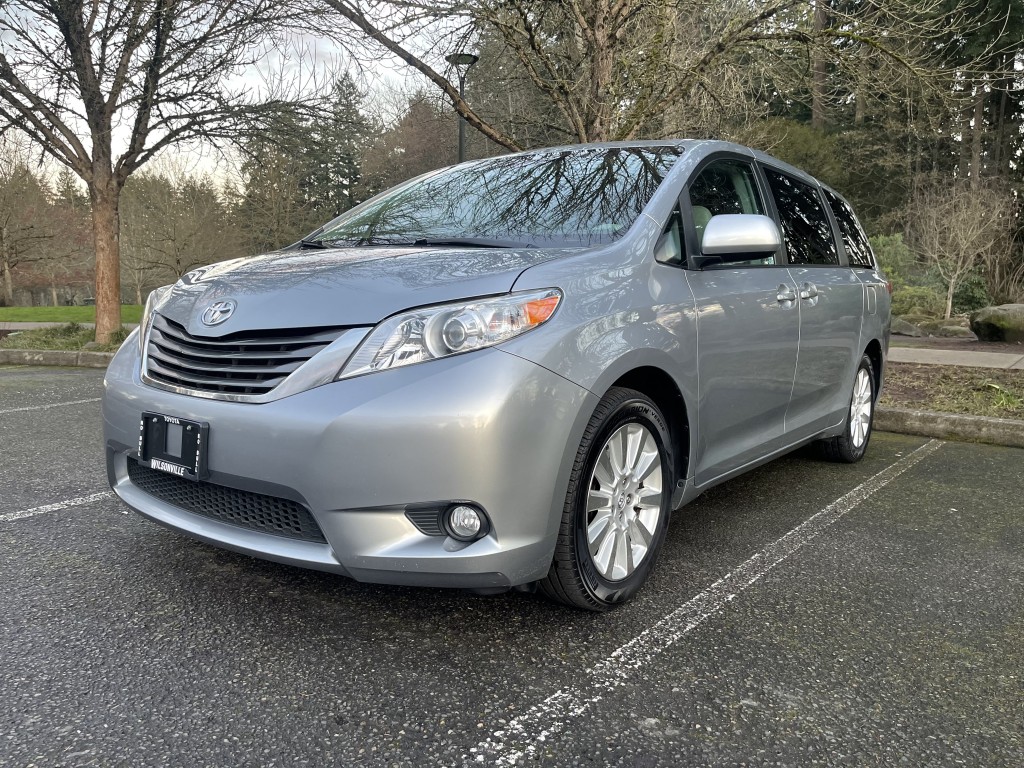 2011 Toyota Sienna