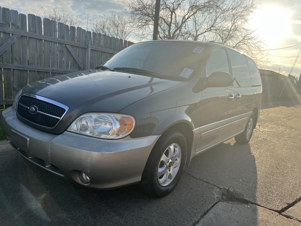 2005 KIA Sedona