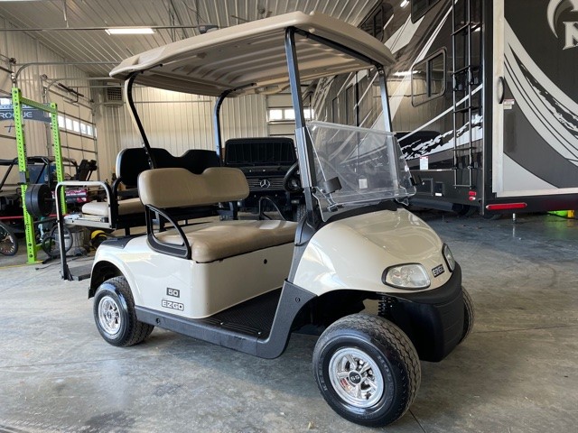 2016 EZ Go RXV Golf Cart