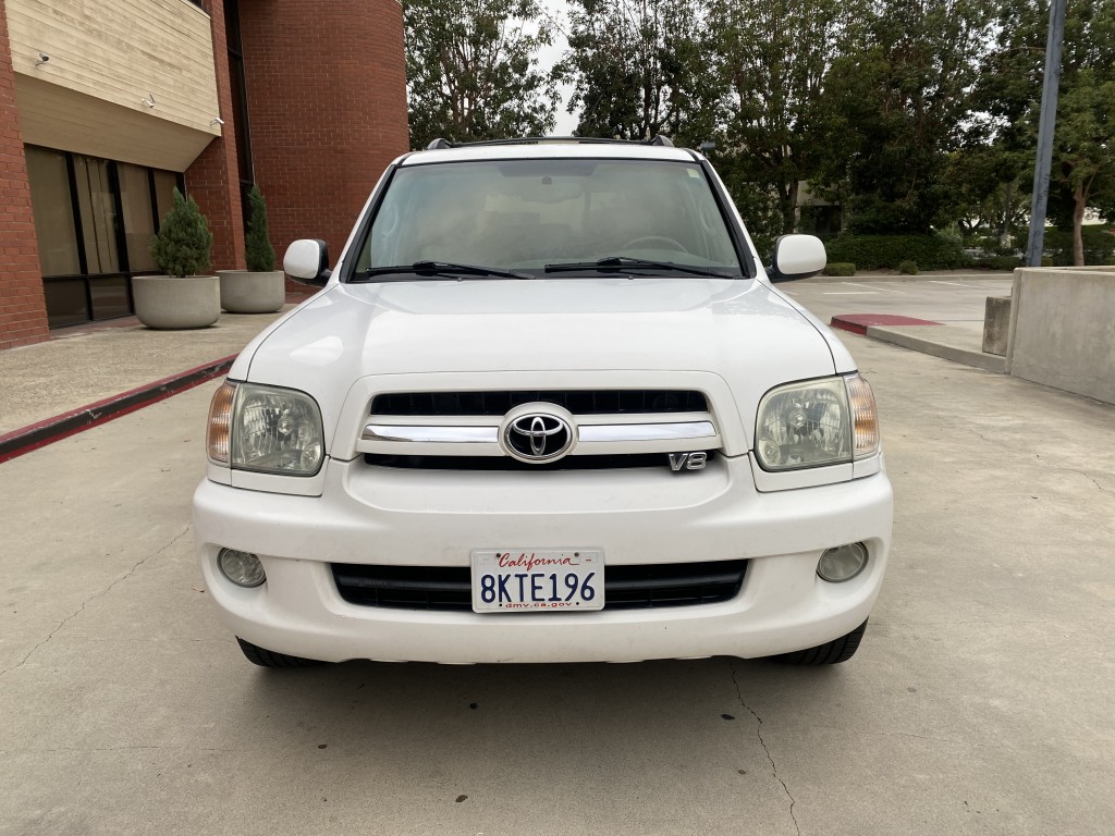 2005 Toyota Sequoia