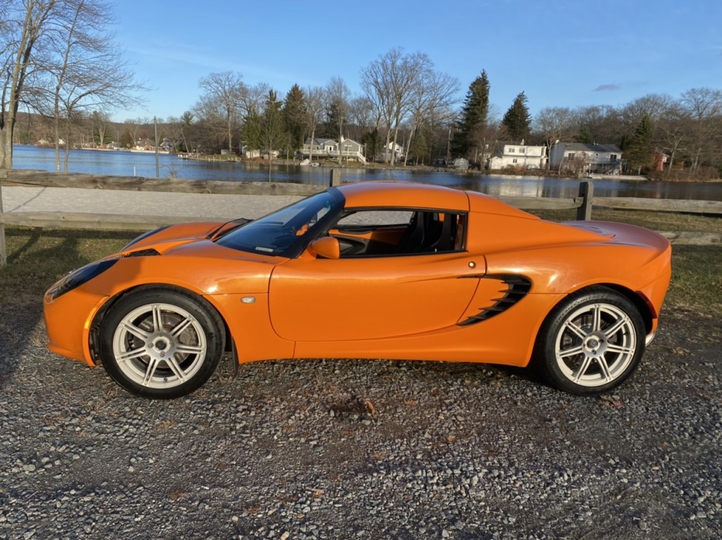 2005 Lotus Elise