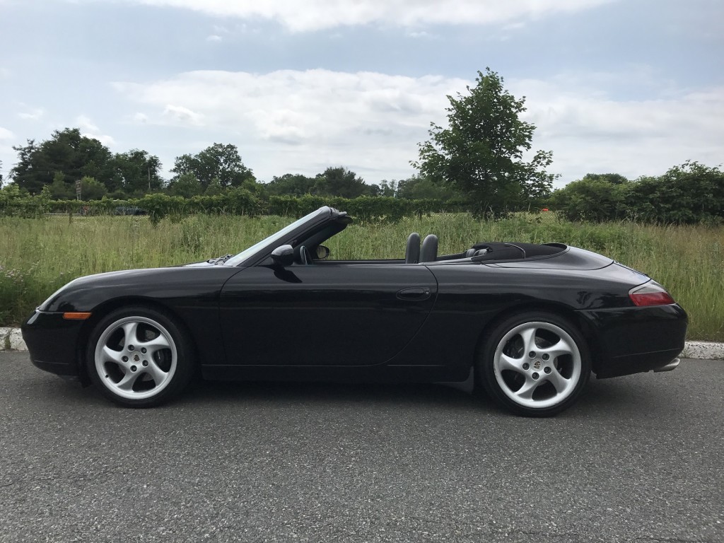 2001 Porsche 911 Carrera 2