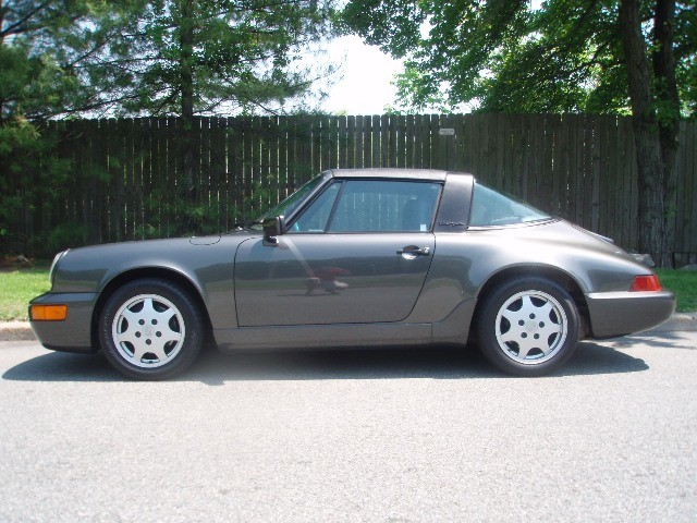 1992 Porsche 911 Carrera 2