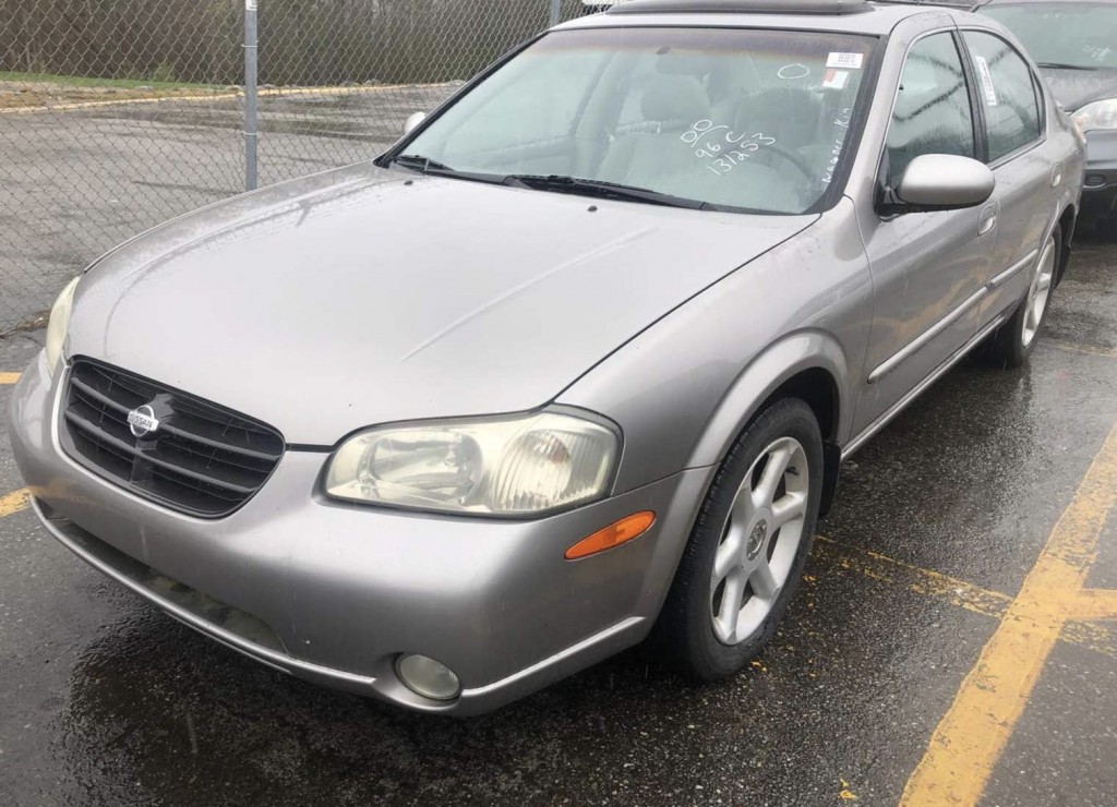 2000 Nissan Maxima