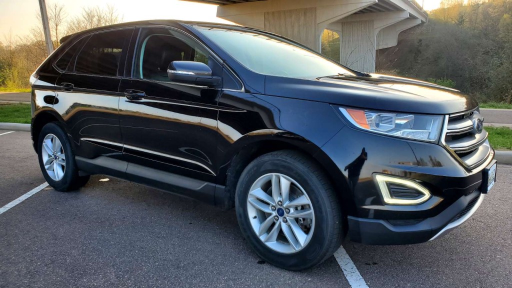 2016 Ford Edge