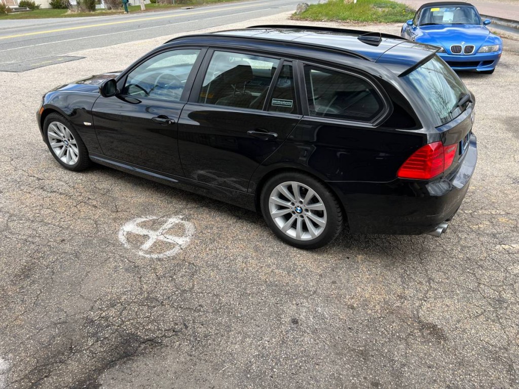 2011 BMW 3-Series Sport Wagon