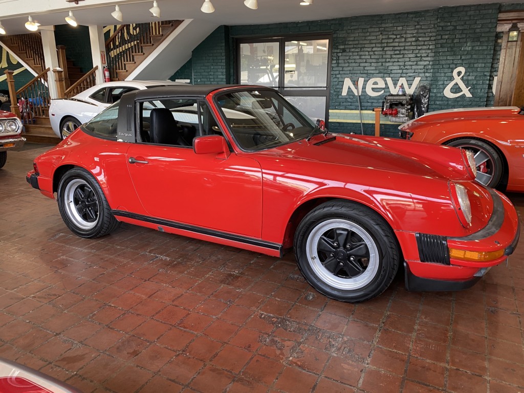 1987 Porsche 911 TARGA