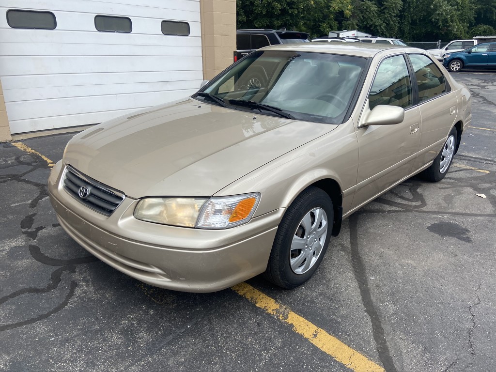 2000 Toyota Camry