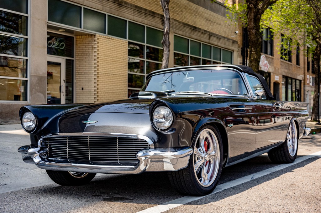 1957 Ford Thunderbird