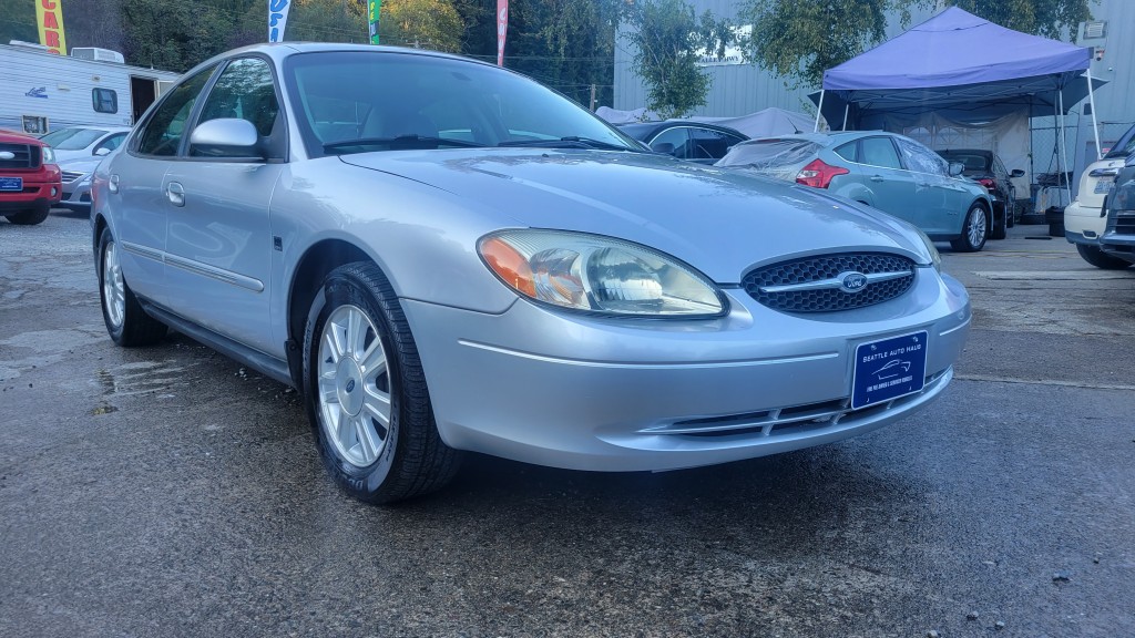 2003 Ford Taurus