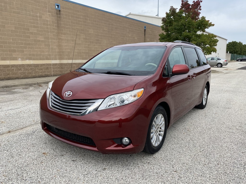 2012 Toyota Sienna