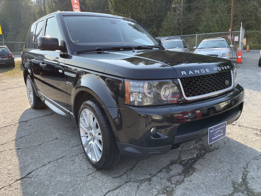 2011 Land Rover Range Rover Sport - Luxury Package