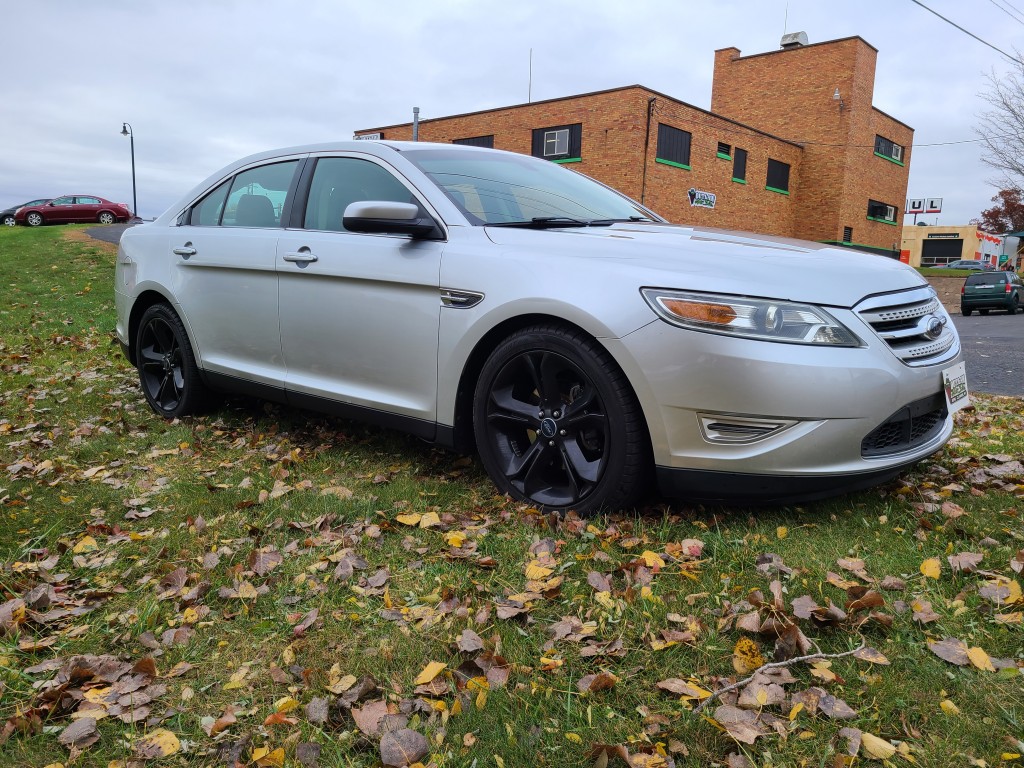 2010 Ford Taurus